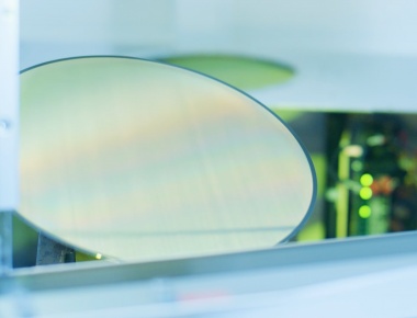 燕东微科改行动连续获评“标杆”等级